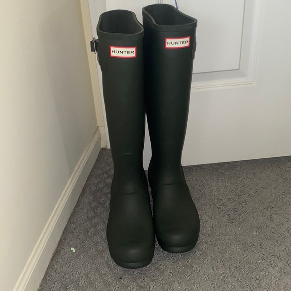 Hunter Boots - Picture 1 of 4